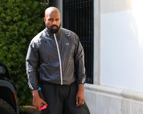kanye west gutted malibu mansion